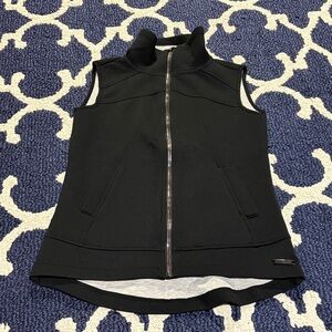 Betsey Johnson Performance Mock Neck Zip Up Vest sz XS